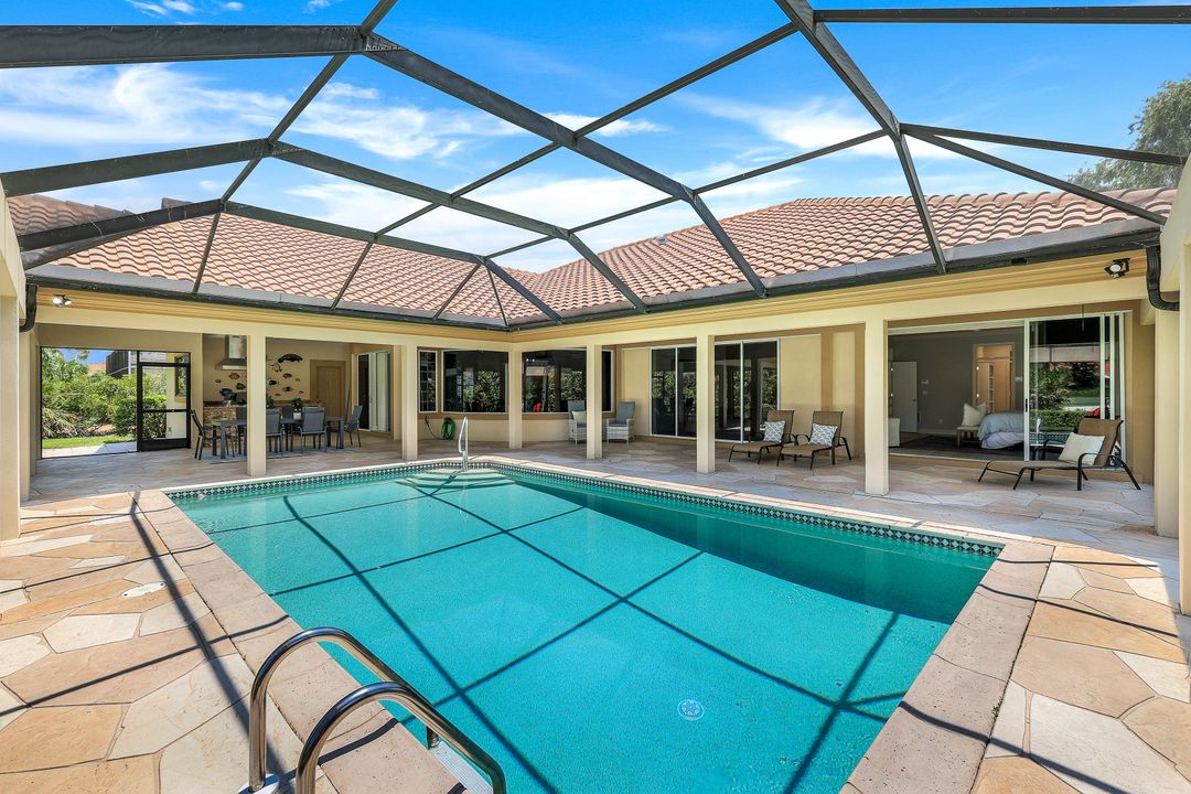 3311 Creekview Dr, Bonita Springs, FL 34134