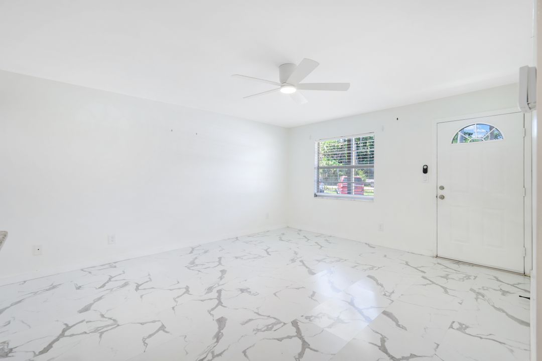 10725 Wilson St, Bonita Springs, FL 34135