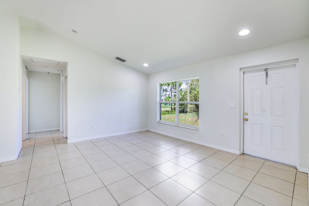 4226 58th Ave NE, Naples, FL 34120