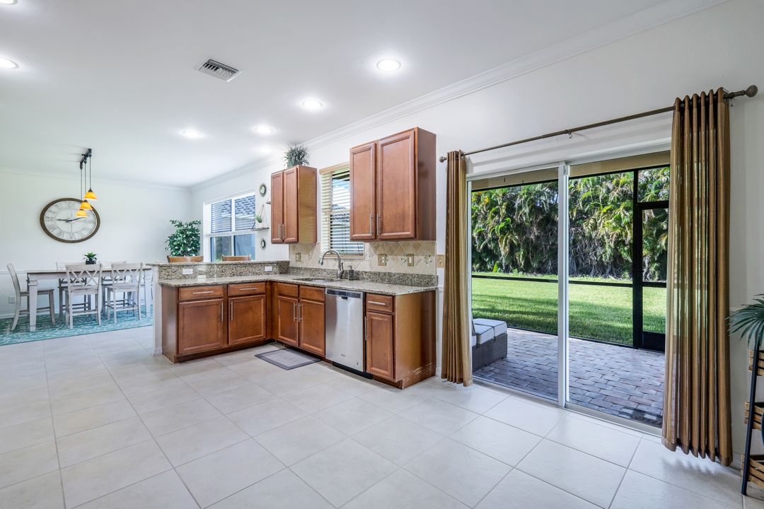 10007 Via San Marco Loop, Fort Myers, FL 33905