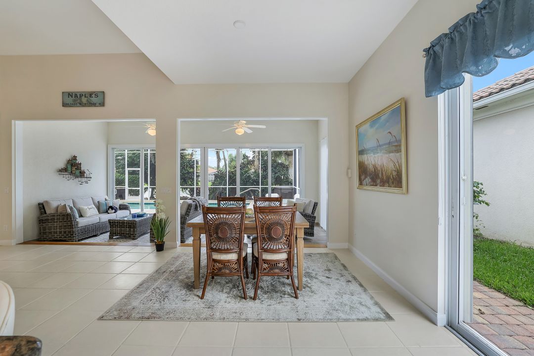 3750 Whidbey Way, Naples, FL 34119