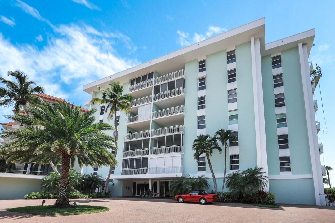 500 Saturn Ct #25, Marco Island, FL 34145