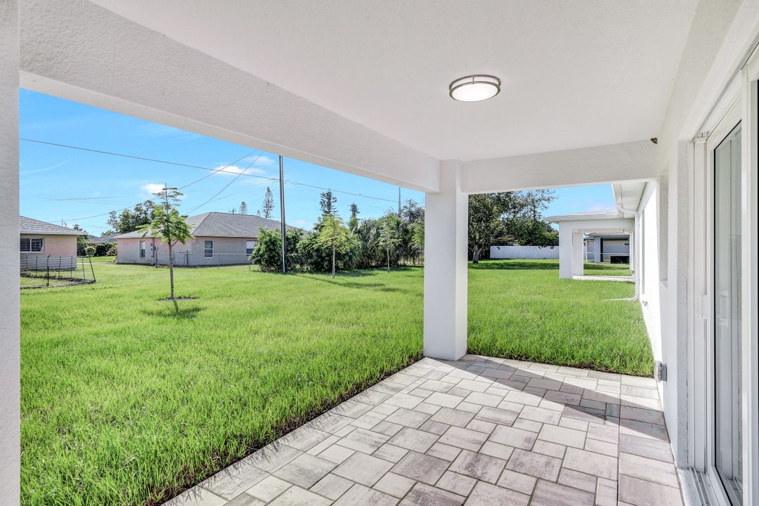 23 NE 16th Pl, Cape Coral, FL 33909