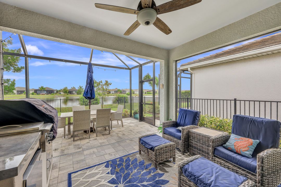 28390 Captiva Shell Lp, Bonita Springs, FL 34135