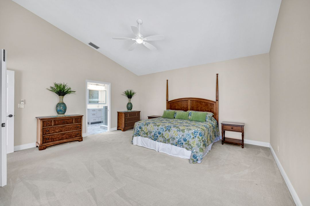 27156 Lost Lake Ln, Bonita Springs, FL 34134