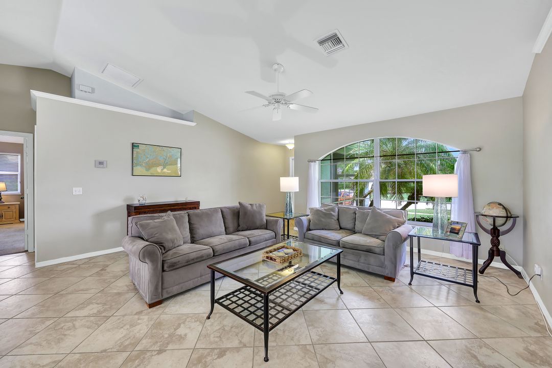 128 Cyrus St, Marco Island, FL 34145