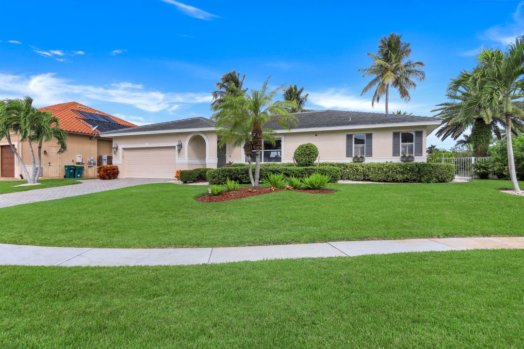 1830 Maywood Ct, Marco Island, FL 34145