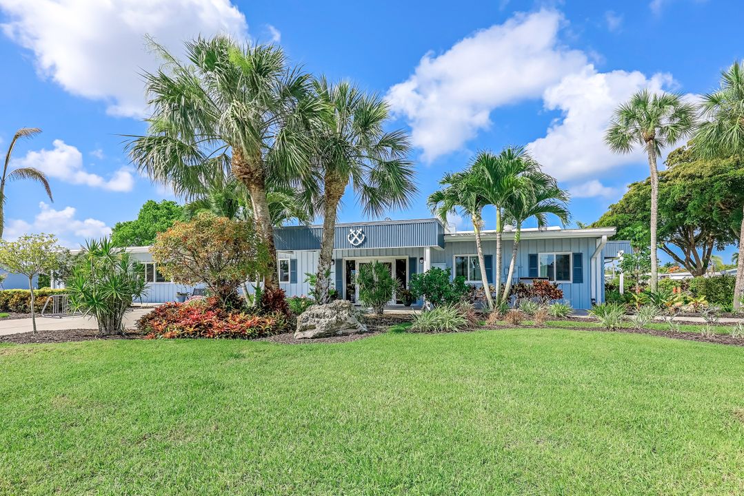 9317 Lord Rd, Bonita Springs, FL 34135