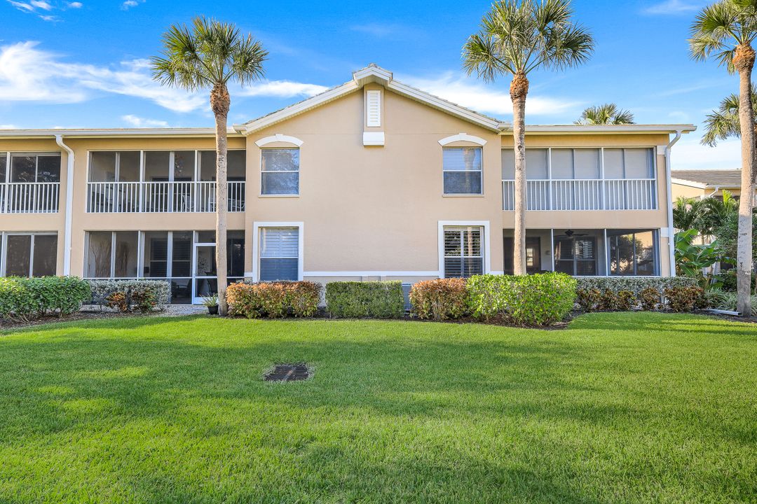 24833 Lakemont Cove Ln #101, Bonita Springs, FL 34134