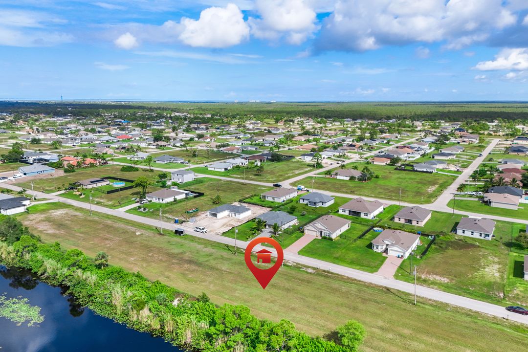 1828 NW 27th St, Cape Coral, FL 33993