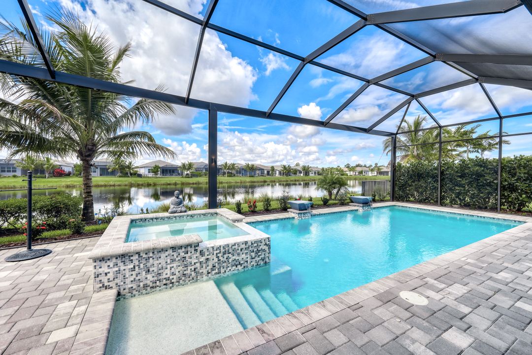 11716 Peony Ter, Naples, FL 34120