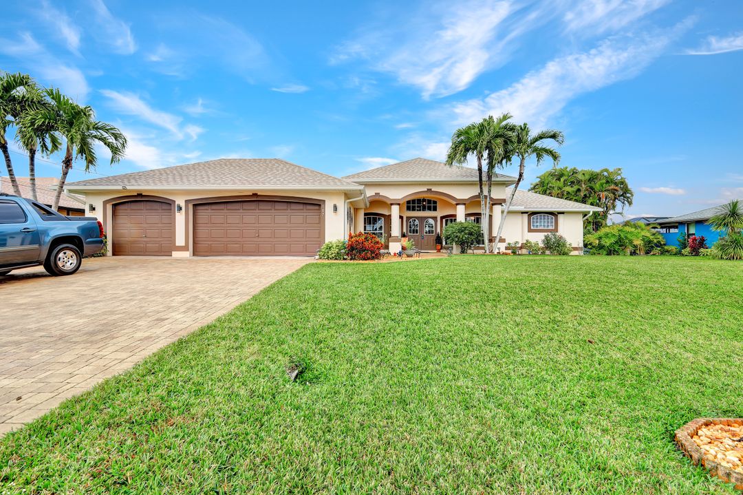 107 SE 6th St, Cape Coral, FL 33990