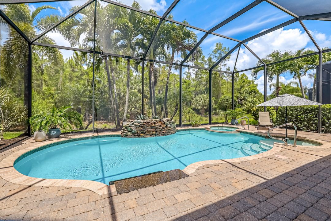 6247 Brunello Ln, Naples, FL 34113