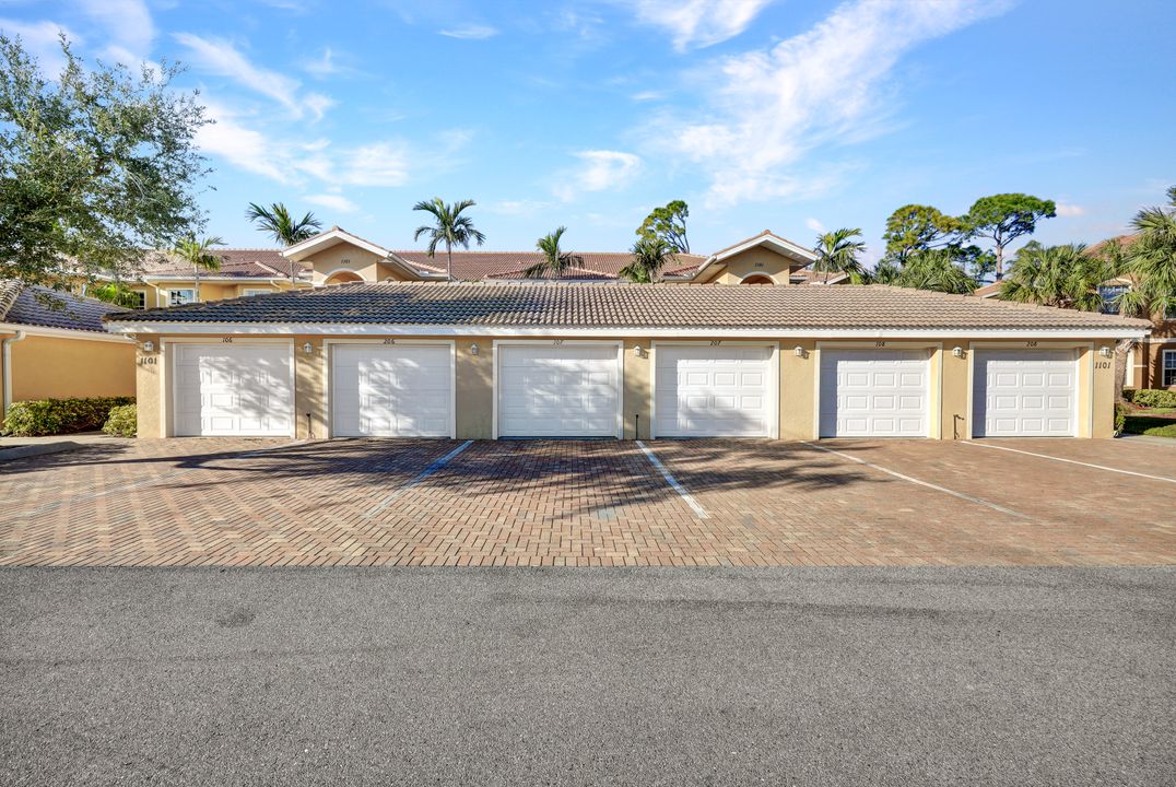 1101 Winding Pines Circle #107, Cape Coral, FL 33909