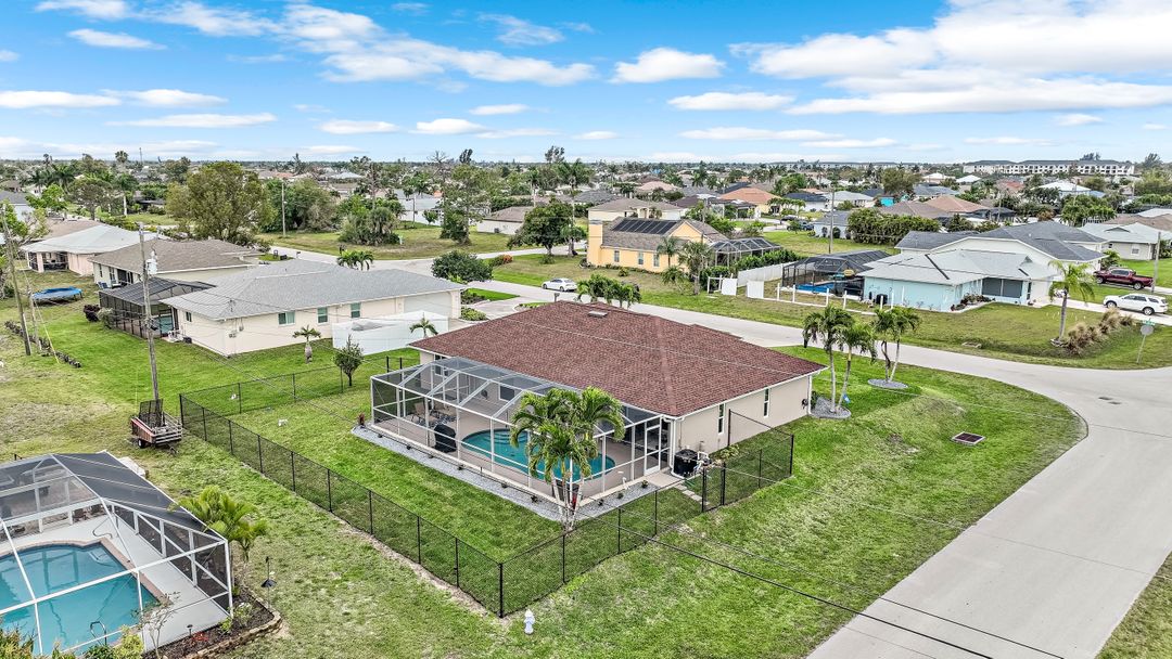 3423 SW 12th Ave, Cape Coral, FL 33914