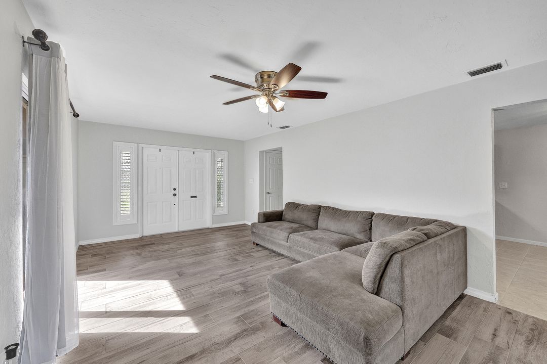 4280 Island Cir #A, Fort Myers, FL 33919