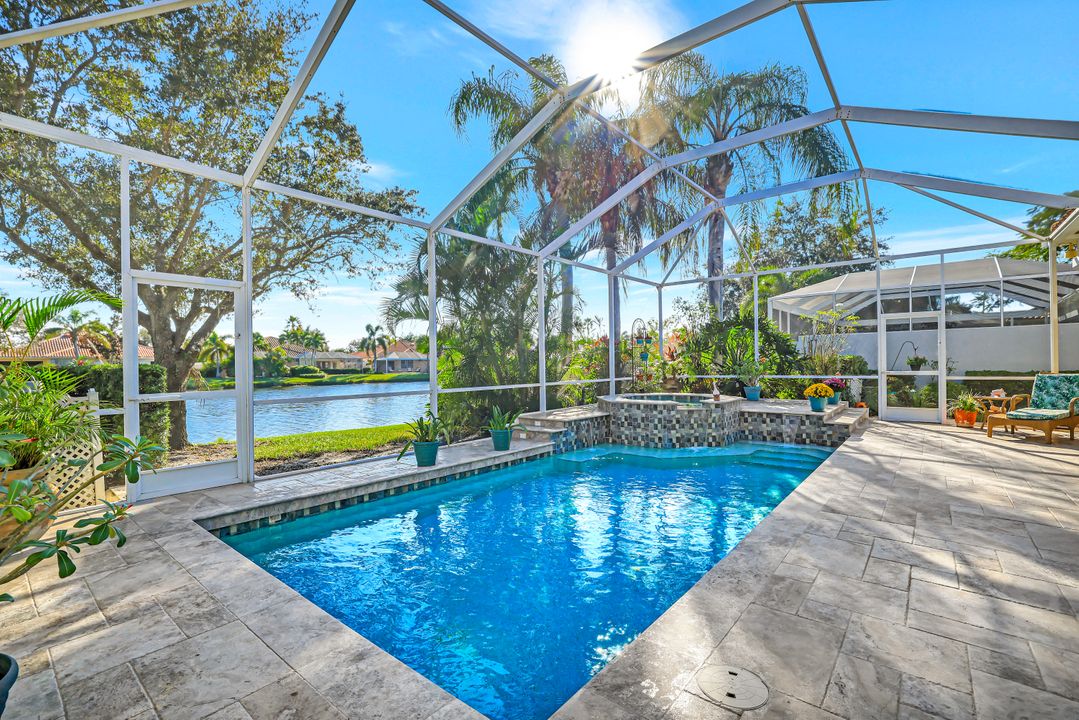 5284 Hawkesbury Way, Naples, FL 34119