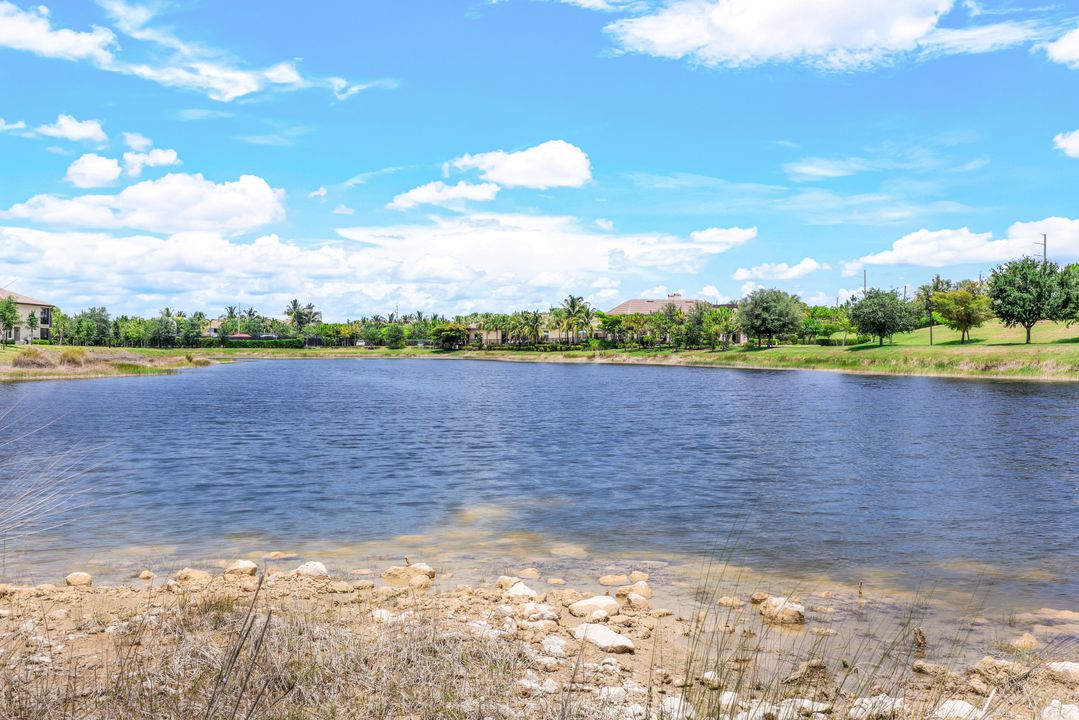 16410 Millstone Cir #204, Fort Myers, FL 33908