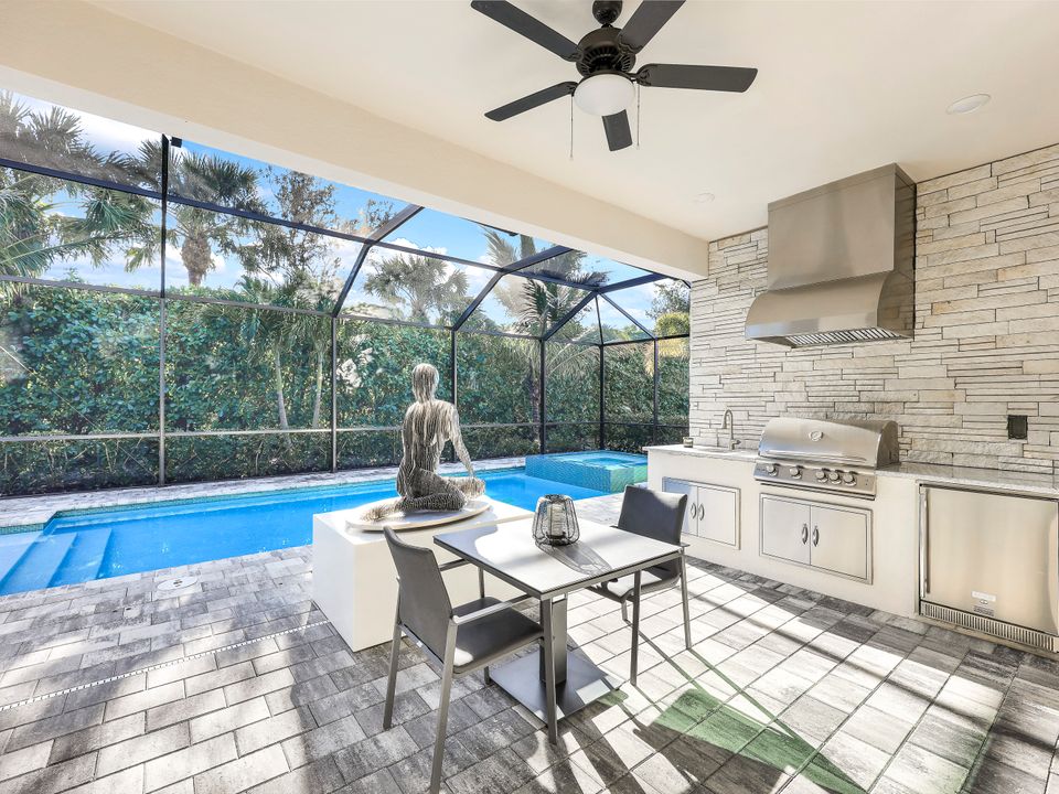 3154 Heather Glen Ct, Naples, FL 34114