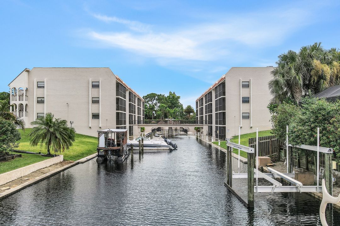 9395 Pennsylvania Ave #18, Bonita Springs, FL 34135