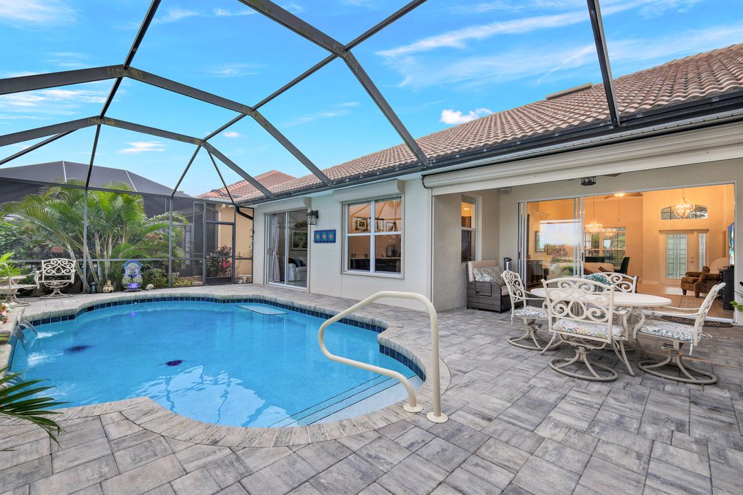 8675 Southwind Bay Cir, Fort Myers, FL 33908