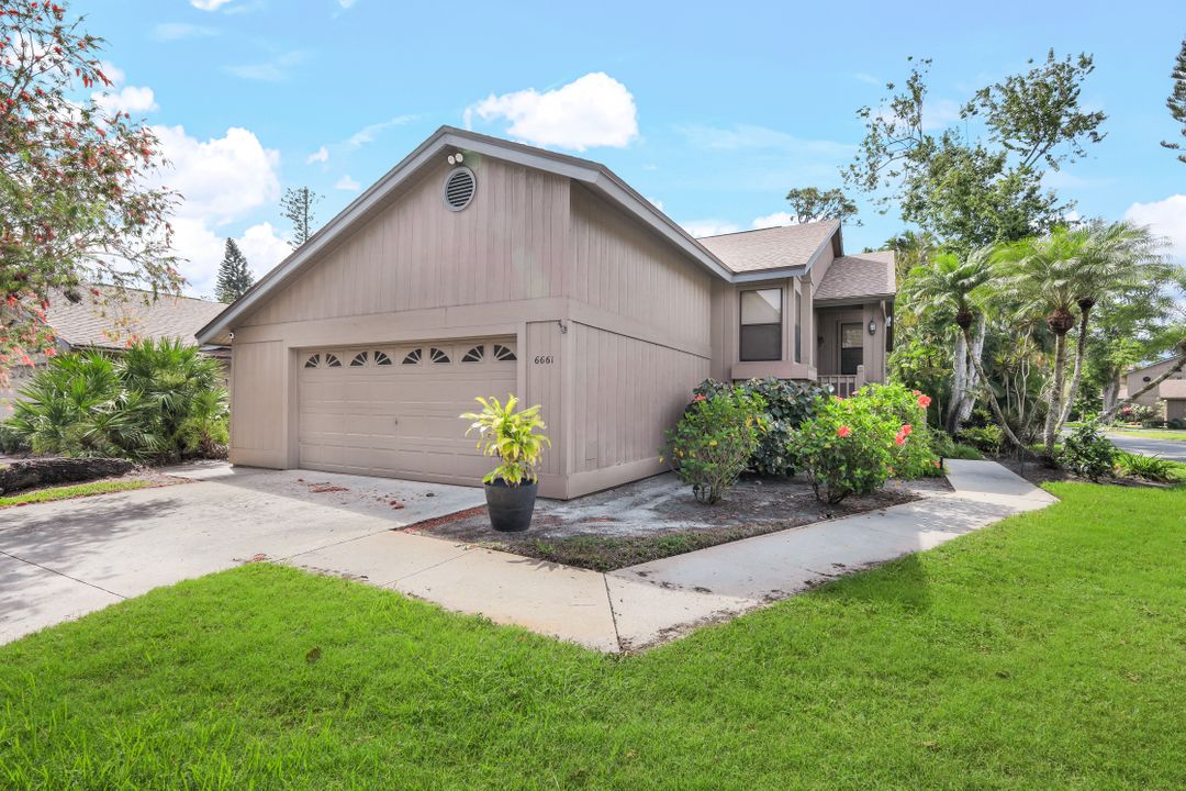 6661 Rolland Ct, Fort Myers, FL 33908