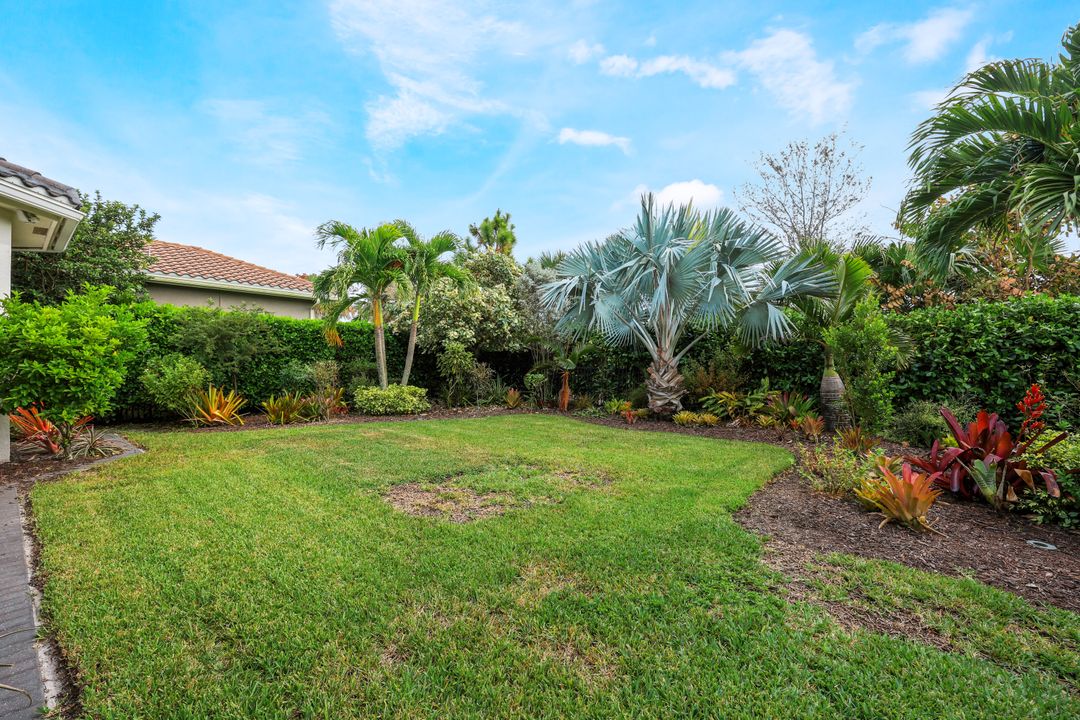 4609 Azalea Dr, Naples, FL 34119