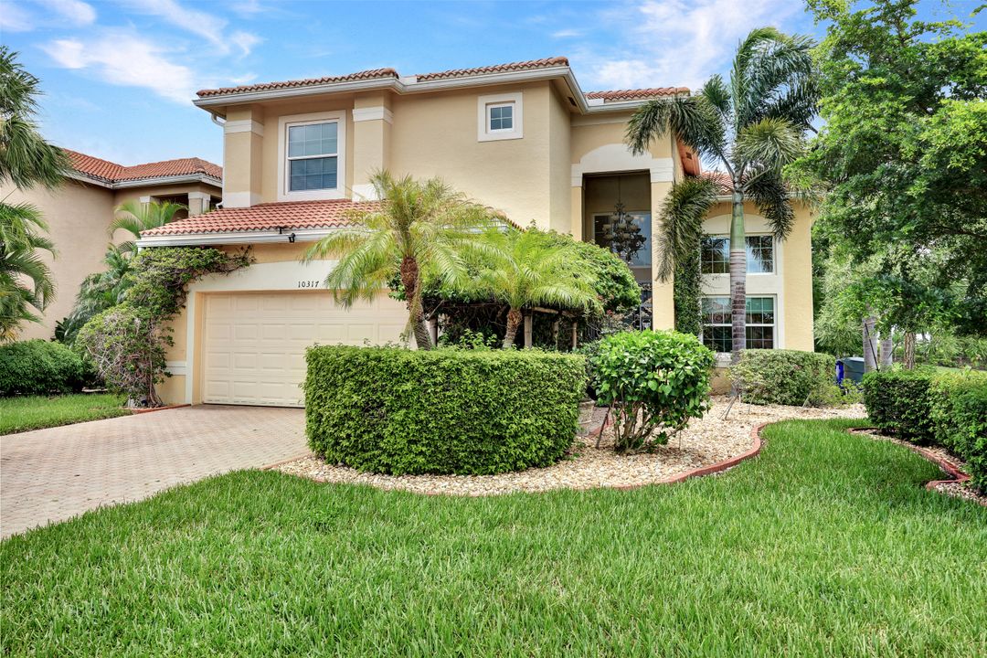 10317 Carolina Willow Dr, Fort Myers, FL 33913