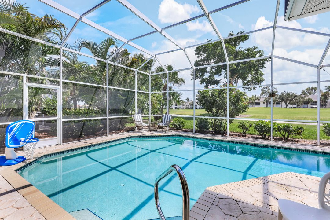 14852 Crescent Cove Dr, Fort Myers, FL 33908