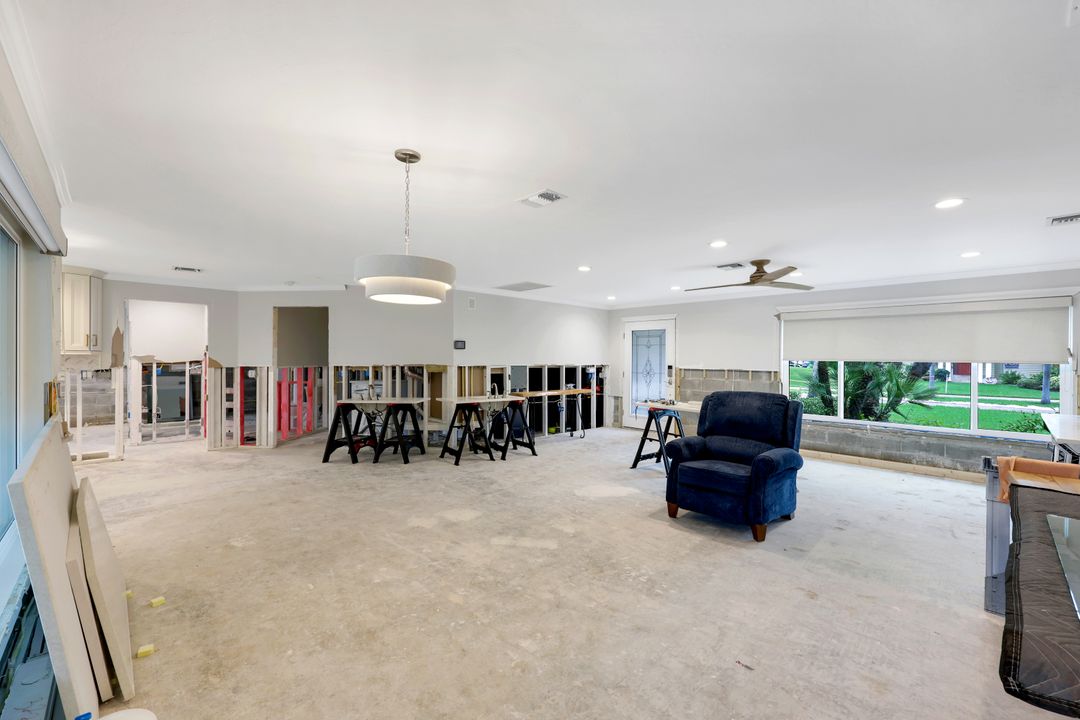 27098 Harbor Dr, Bonita Springs, FL 34135