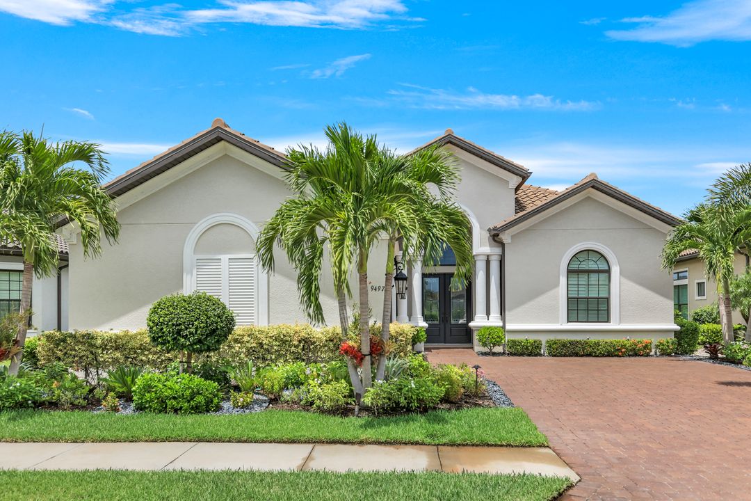 9497 Montelanico Loop, Naples, FL 34119