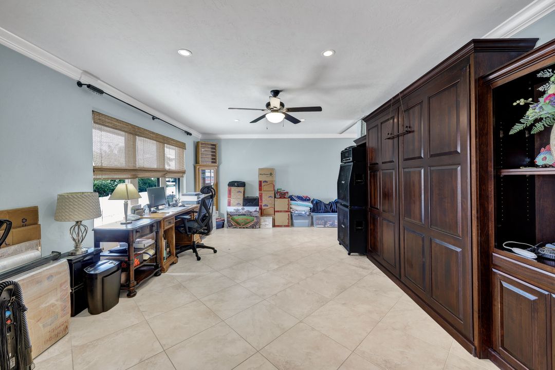 1100 Dana Ct, Marco Island, FL 34145