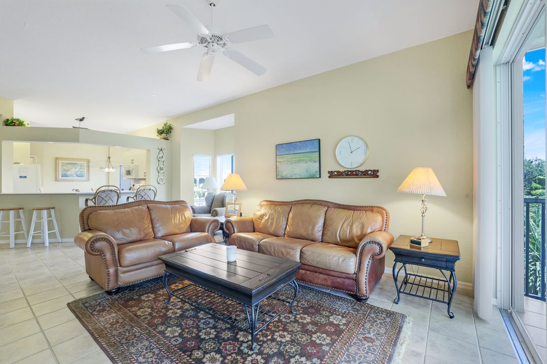 7741 Pebble Creek Cir #301, Naples, FL 34108