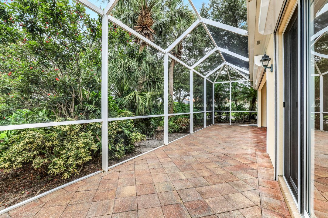 2830 Jude Island Way, Naples, FL 34119