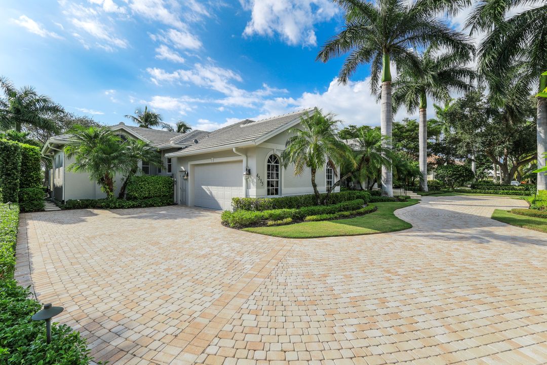 4535 Lighthouse Ln, Naples, FL 34112