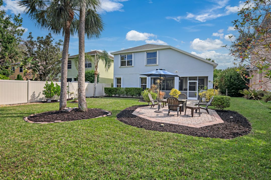 9951 Utah St, Bonita Springs, FL 34135