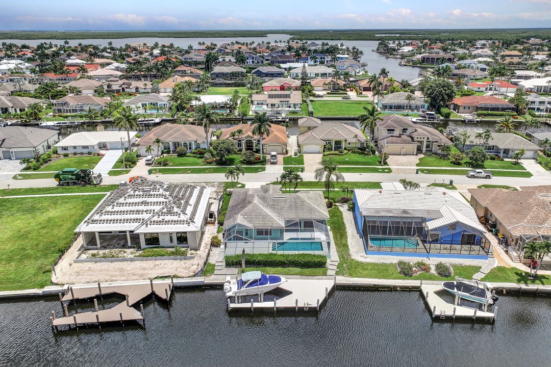 254 Seminole Ct, Marco Island, FL 34145