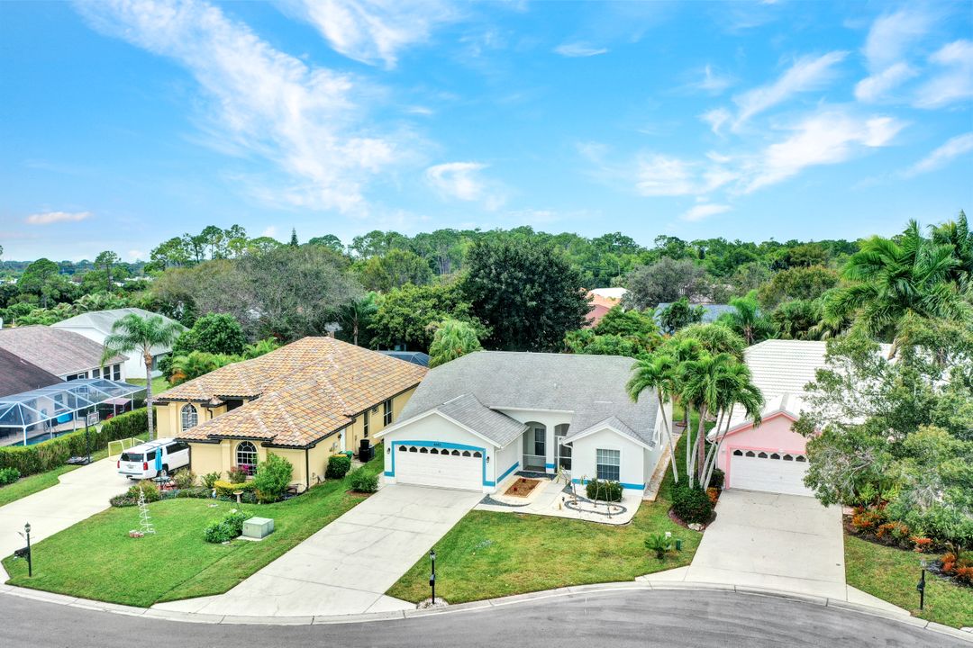 6643 Craven Hill Way, Naples, FL 34104