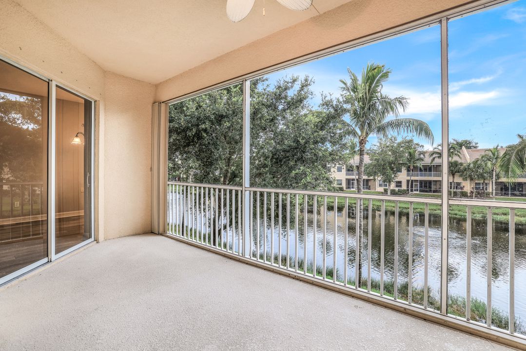 6031 Jonathans Bay Cir #302, Fort Myers, FL 33908