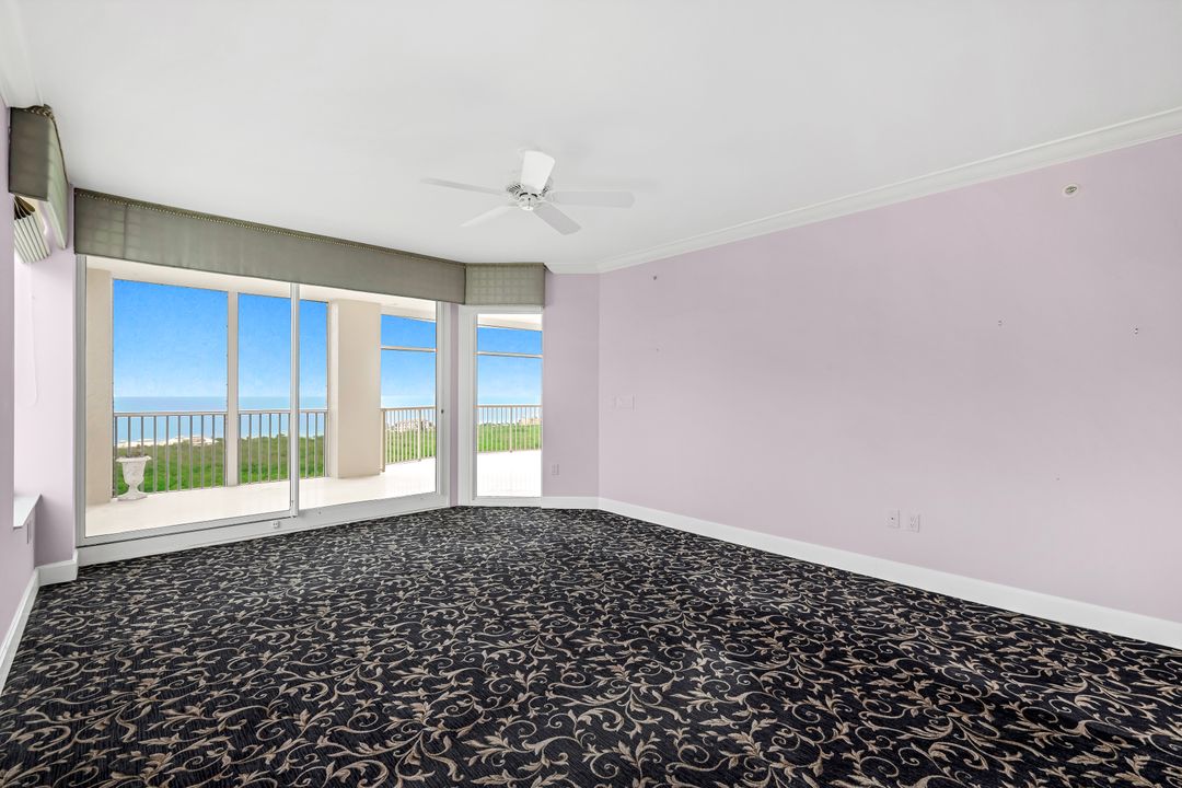 7117 Pelican Bay Blvd #1801, Naples, FL 34108