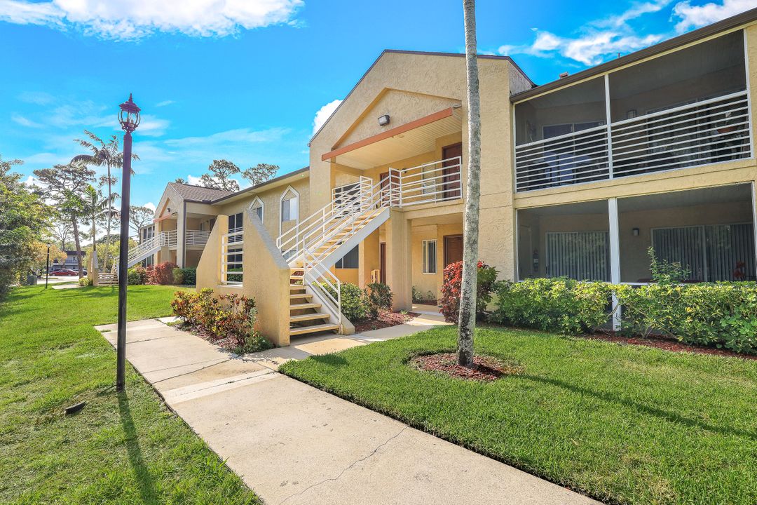 3100 Seasons Way #111, Estero, FL 33928