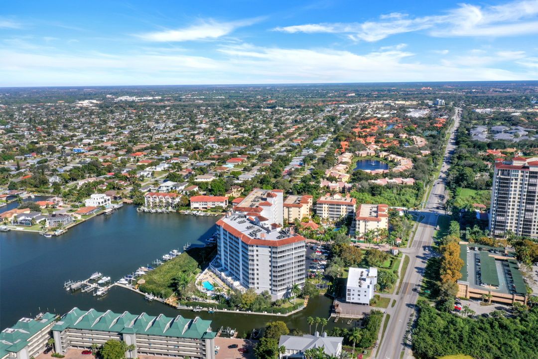 400 Flagship Dr #602, Naples, FL 34108