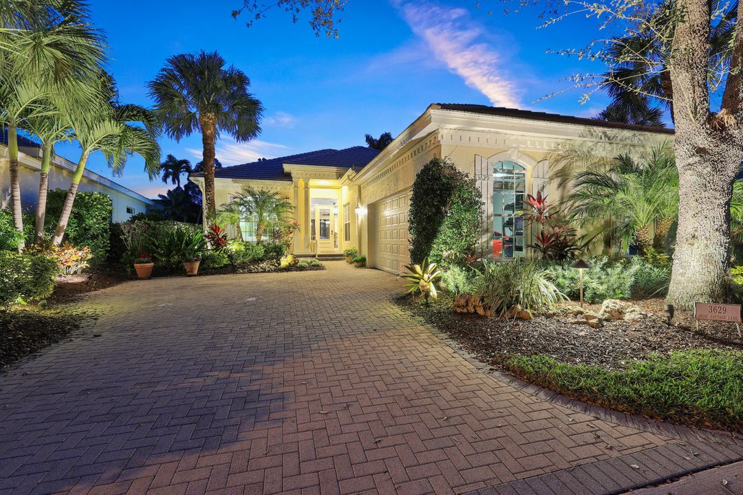 3629 Olde Cottage Ln, Bonita Springs, FL 34134