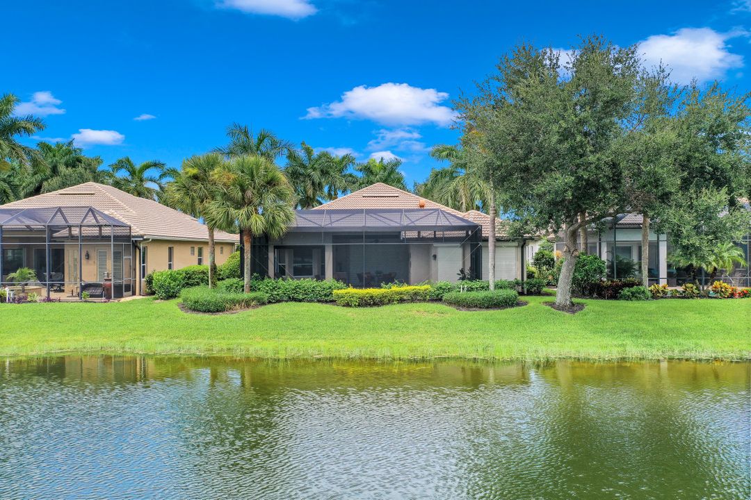 18040 Montelago Ct, Miromar Lakes, FL 33913