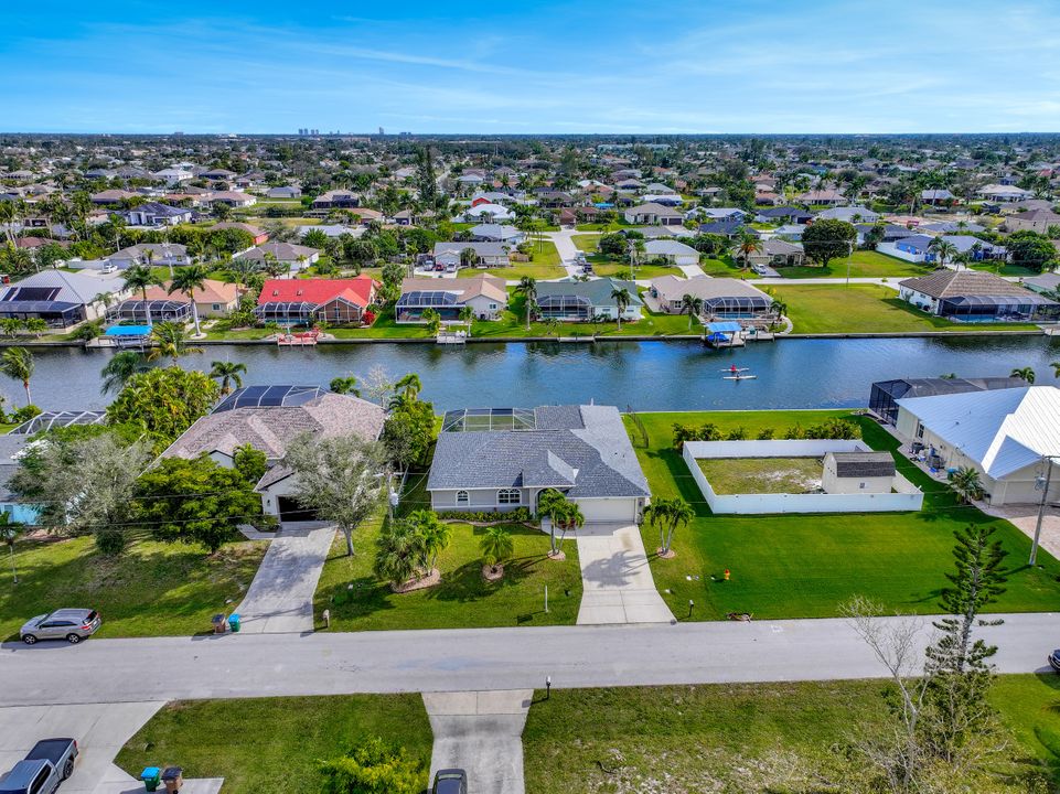 1329 SW 5th Ave, Cape Coral, FL 33991