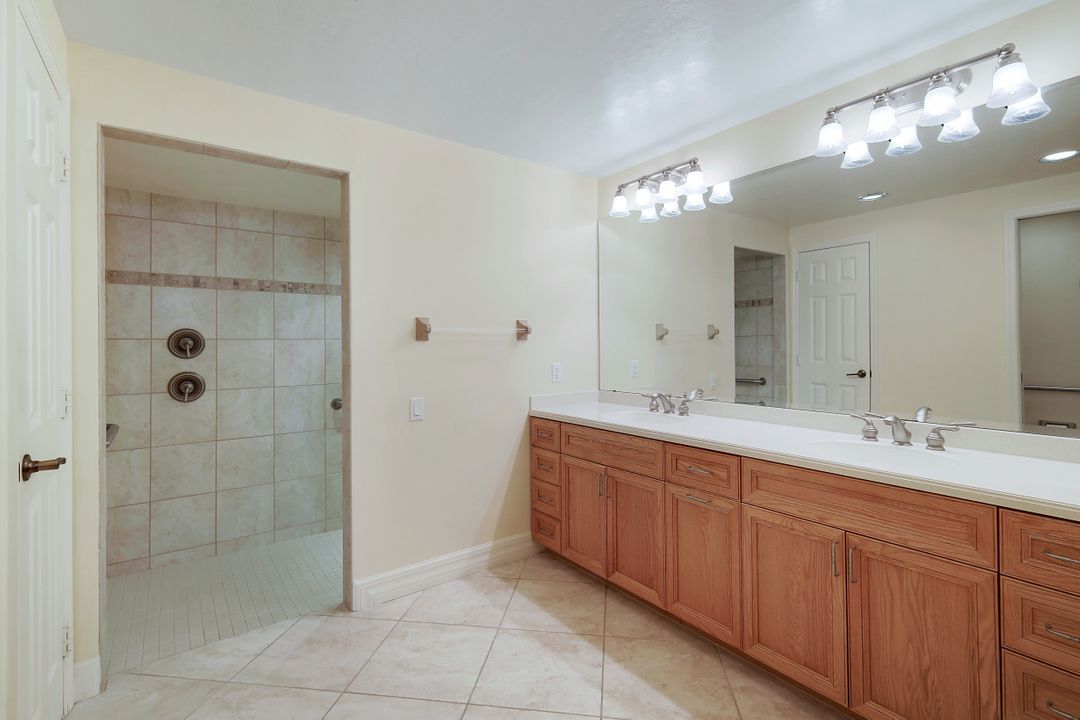 16341 Fairway Woods Dr #304, Fort Myers, FL 33908