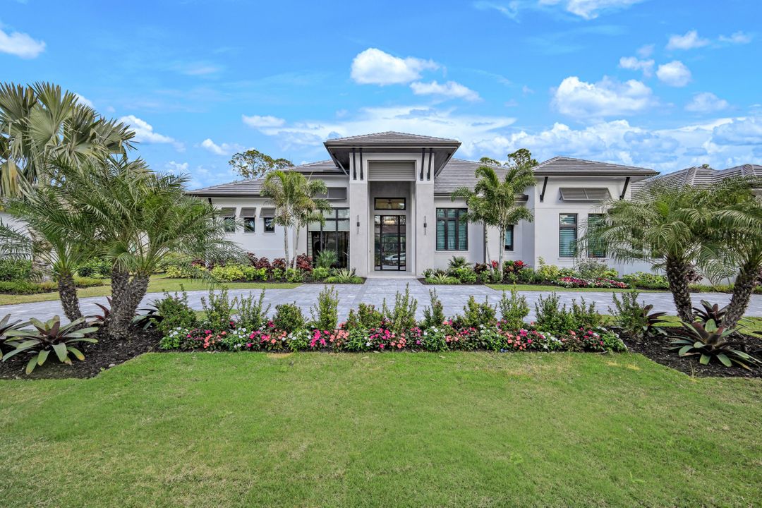 4646 Idylwood Ln, Naples, FL 34119