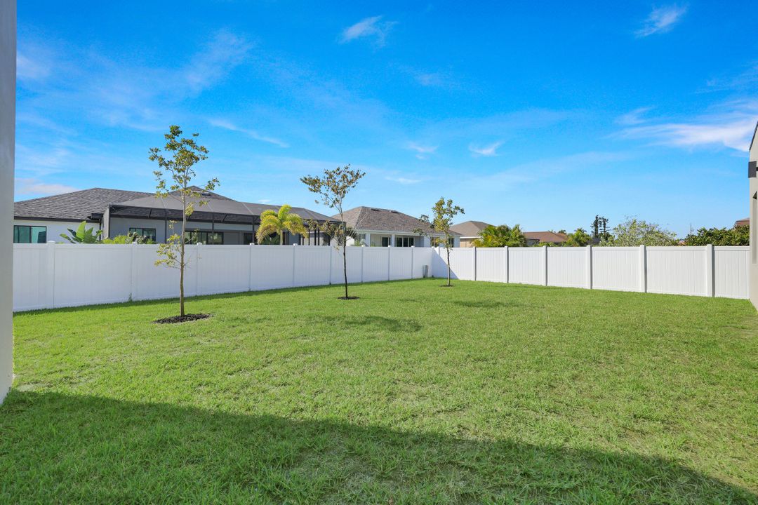 3624 NW 3rd St, Cape Coral, FL 33993