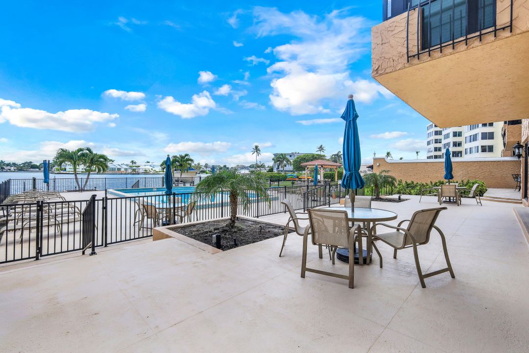 3430 Gulf Shore Blvd N #5F, Naples, FL 34103