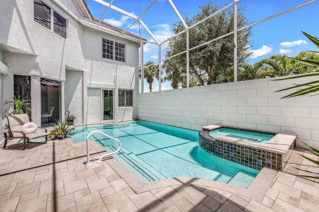 8500 Mallards Point, Naples, FL 34114